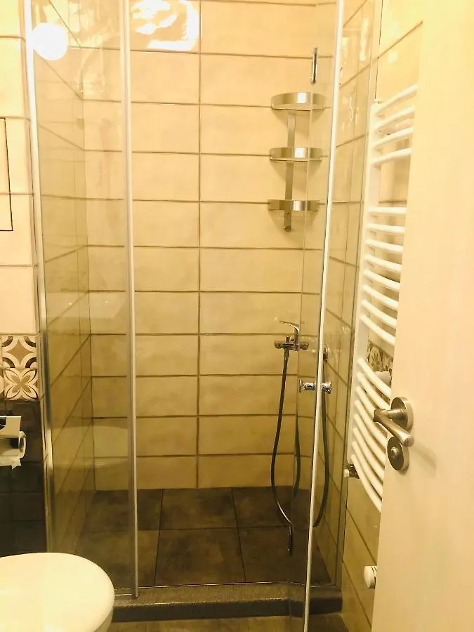 Apartment Tintyava Garden ソフィア